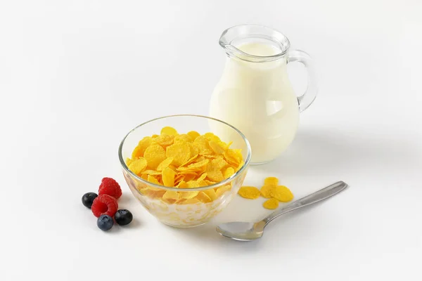 Cornflakes met melk — Stockfoto