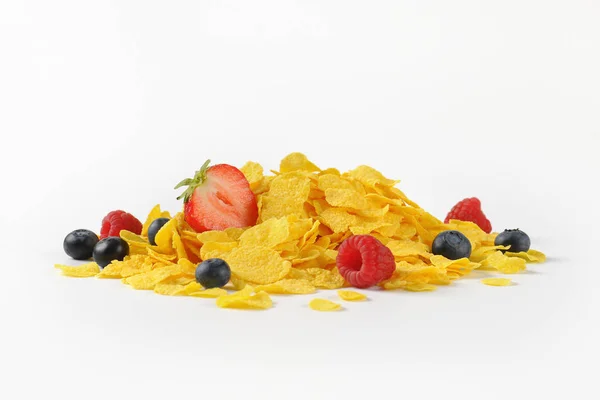 Flocos de milho com frutas — Fotografia de Stock