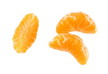 Mandalina kesimleri soyulmuş
