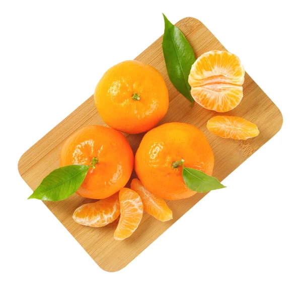 Mandarinen mit getrennten Segmenten — Stockfoto