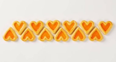 Reçel ile kalp şeklinde tanımlama