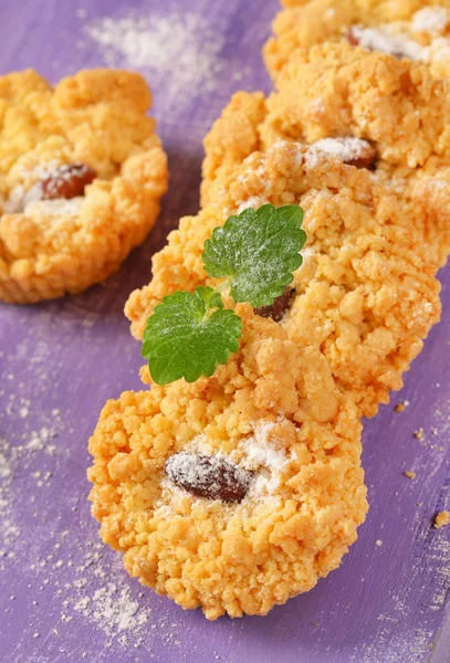 Biscoitos de amêndoa pequenos — Fotografia de Stock