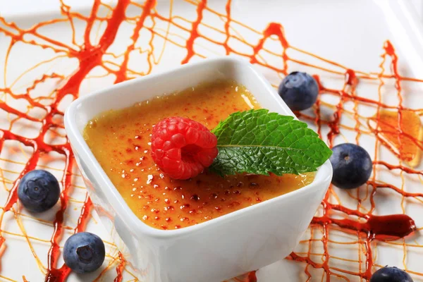 French dessert - Creme brulee — Stock Photo, Image