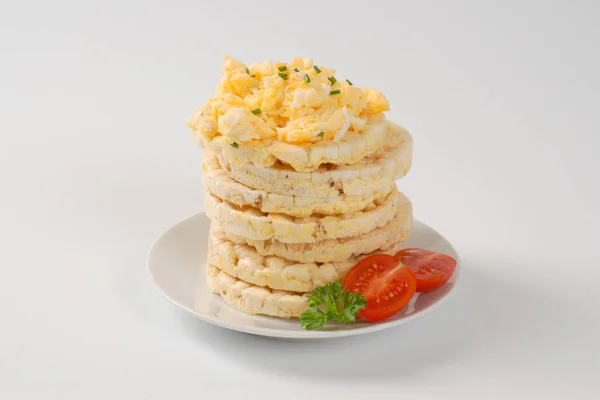 Pan de arroz con huevos revueltos — Foto de Stock