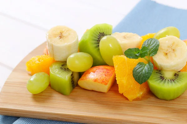 Frischer Obstsalat — Stockfoto