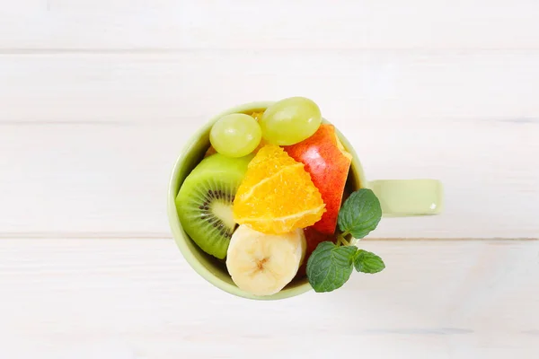 Fresh fruit salad — Stock Photo, Image