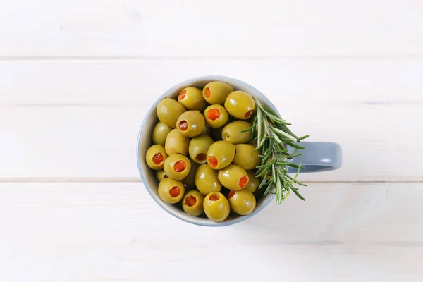 Фаршировані оливки — стокове фото