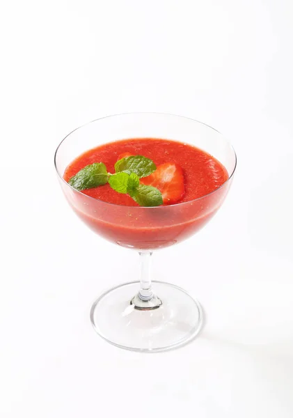 Chilled strawberry puree — Stock Photo, Image