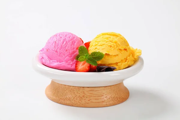 Dessert crème glacée — Photo