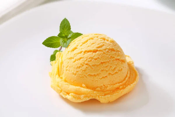 Gelato all'arancia — Foto Stock