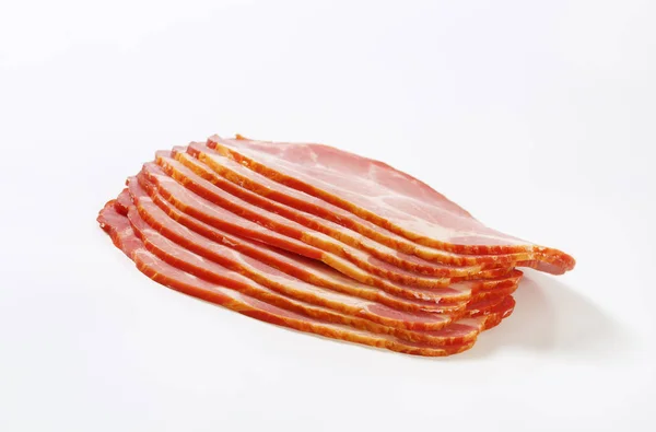 Dünne Scheiben geräucherter Schweinehals — Stockfoto