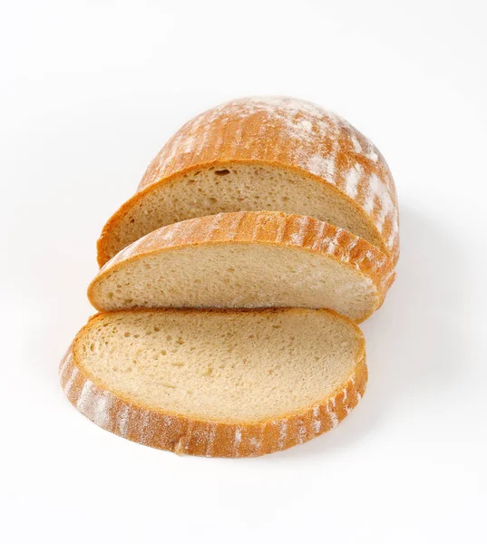 Skivat kontinentala bröd — Stockfoto
