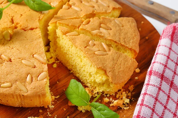 Bolo de esponja de limão — Fotografia de Stock