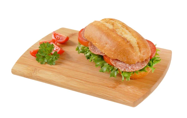 Sándwich fresco con salami —  Fotos de Stock