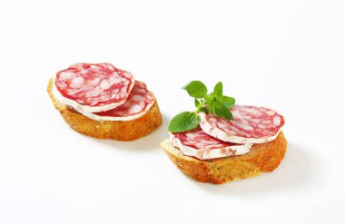 Saucisson Sec canapes