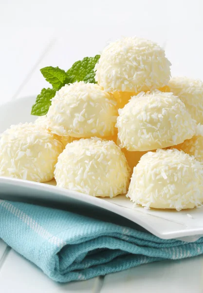 Coconut snowball truffles — Stock Photo, Image