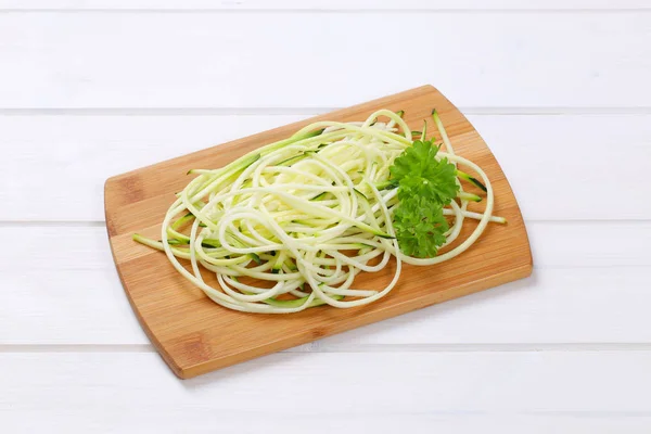 RAW zucchini nudlar — Stockfoto