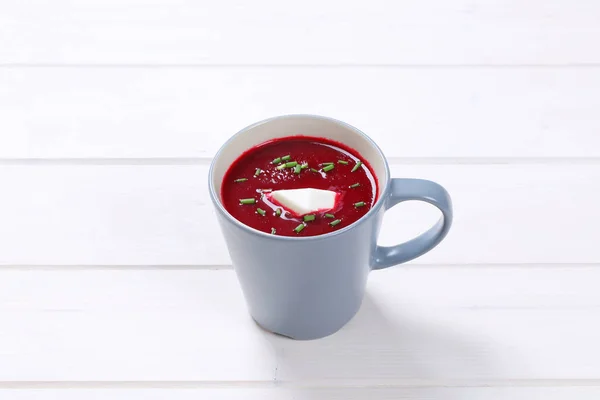 Krémová polévka z červené řepy — Stock fotografie