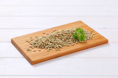 Kuru kahverengi mercimek