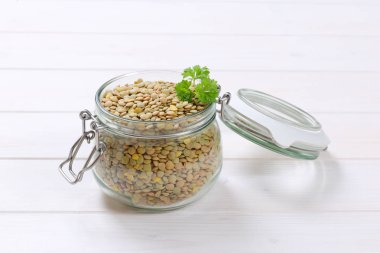 Kuru kahverengi mercimek