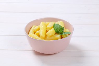 patates külah veya gnocchi