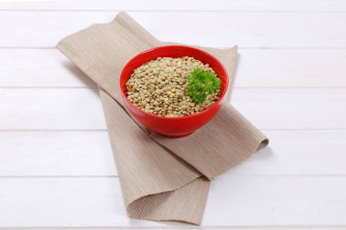 Kuru kahverengi mercimek