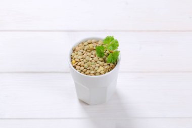 Kuru kahverengi mercimek