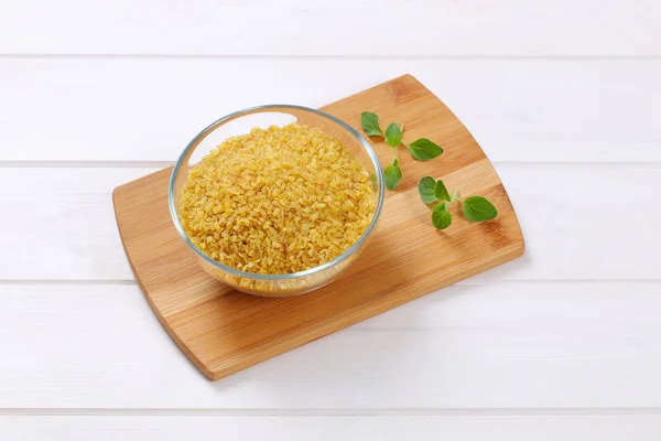 Trockener Weizen-Bulgur — Stockfoto