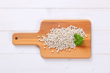 Küçük beyaz fasulye