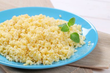 Pişmiş inci arpası