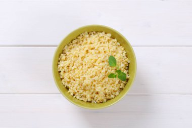 Pişmiş dövme arpa