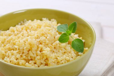 Pişmiş dövme arpa