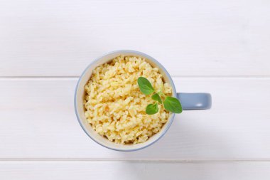 Bütün kabuğu çıkarılmış tane pişmiş