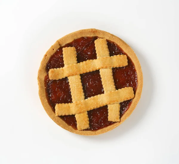 Strawberry jam tart with lattice — Stock Photo, Image