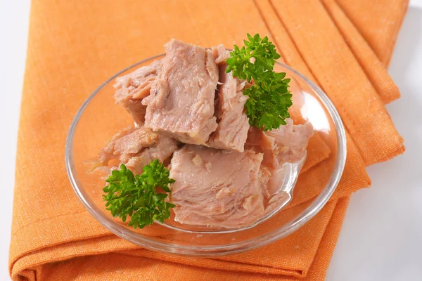 Bowl of canned tuna — Stock Photo, Image