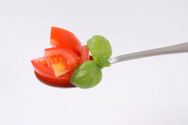 Cucchiaio di pomodoro affettato — Foto Stock