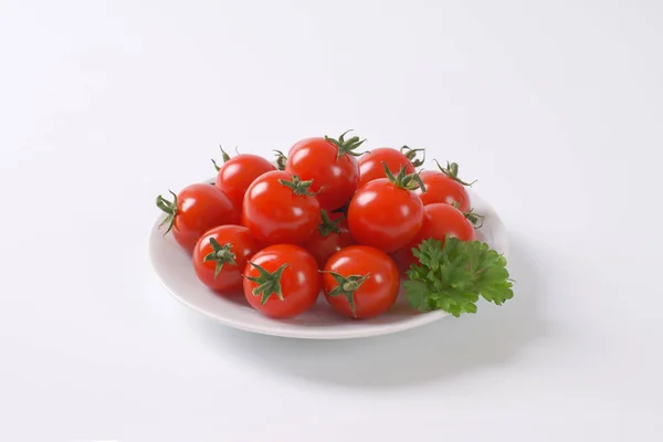 Plate of cherry tomatoes — Stock Photo, Image