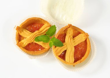 Kayısı reçeli tart