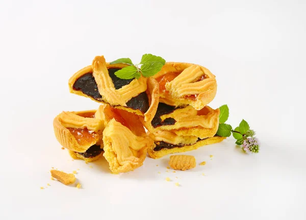 Crostate di albicocche e marmellata di prugne — Foto Stock