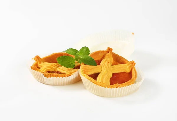 Apricot jam tarts — Stock Photo, Image