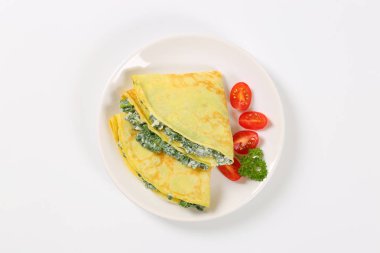 Ispanak ve peynirli krep