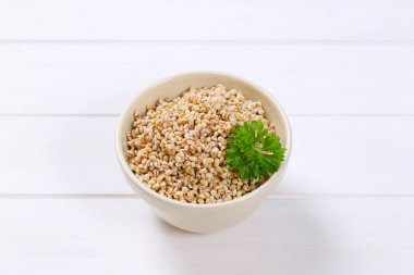 Pişmiş inci arpası