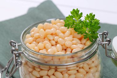 beyaz fasulye konserve