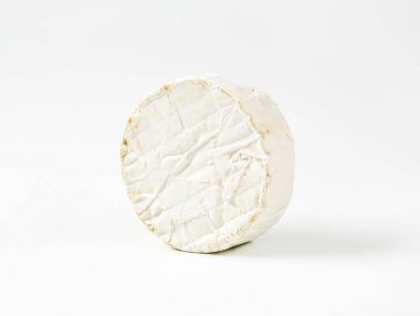 Beyaz kabuklu peynir