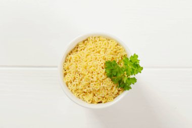 alfabe pişmemiş makarna