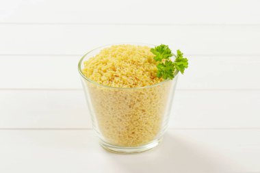 alfabe pişmemiş makarna