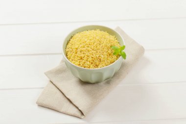 alfabe pişmemiş makarna