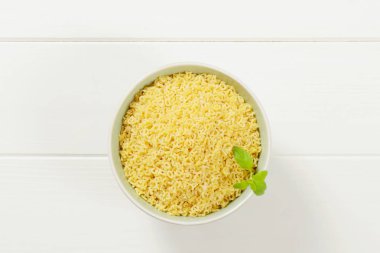 alfabe pişmemiş makarna