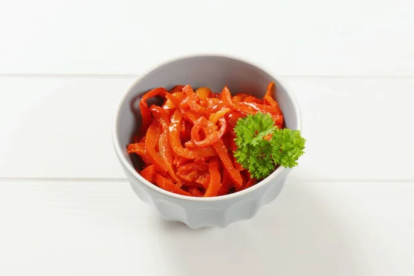 Inlagda röda paprika — Stockfoto