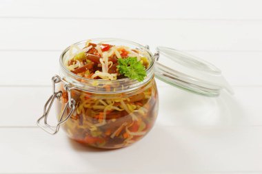 Turşu fasulye Filiz salatası
